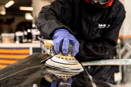 Svojpomocná oprava autolaku