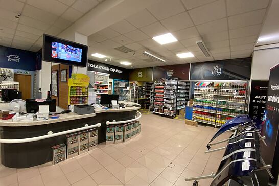 Predajca autolakov a príslušenstva Praha