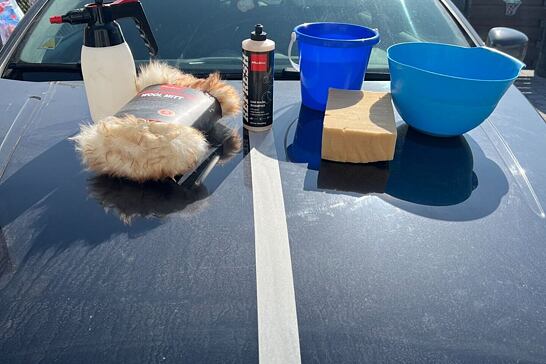 Umývanie automobilov - čistenie a dekontaminácia karosérie